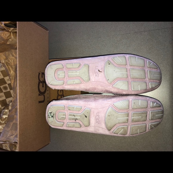 Pink and grey UGG loafers - Picture 6 of 7